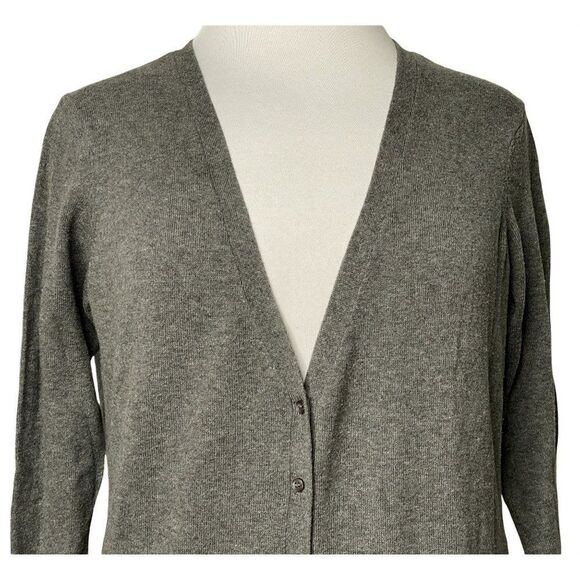 Cache Gray V-Neck Boyfriend Long Cardigan Sweater Sz M Silver Mesh Pocket Detail - Picture 2 of 7